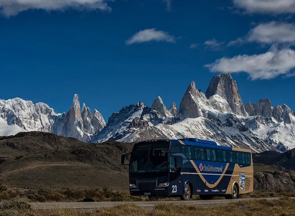 BUS DESDE CALAFATE A CHALTEN