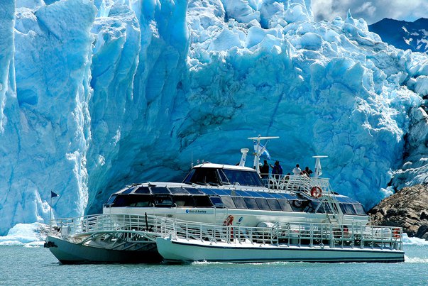NAVEGACION GLACIAR GOURMET CON  TRASLADO